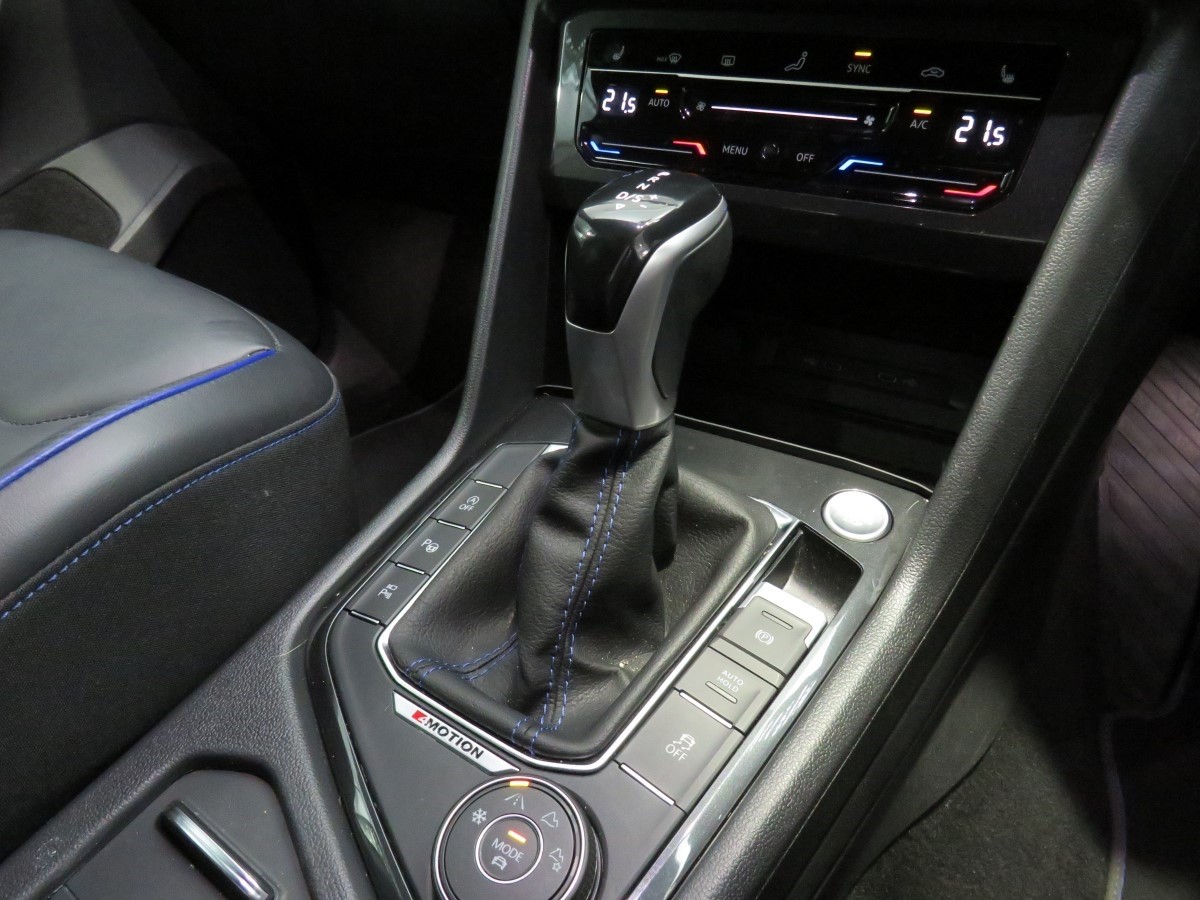 Volkswagen Tiguan TSI R 235KW AWD