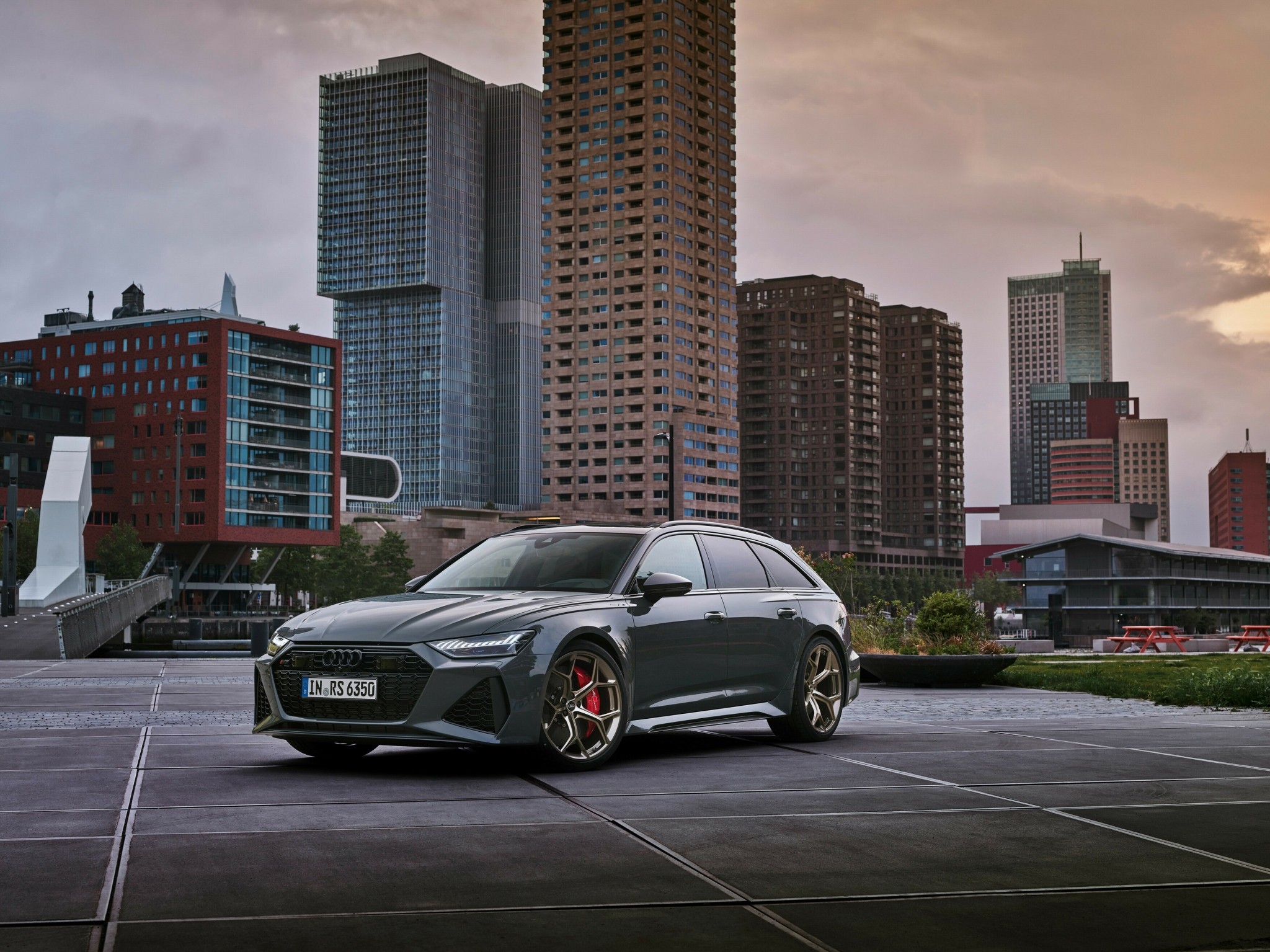 Audi RS6 AVANT PERFORMANCE