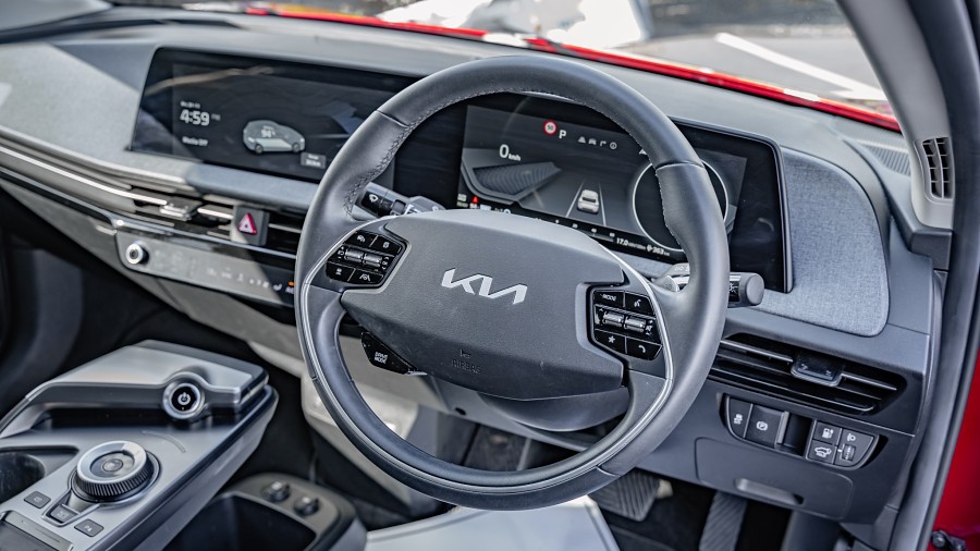 2025 Kia EV6 9