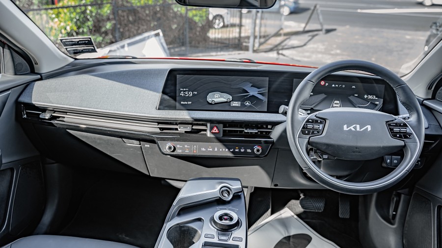 2025 Kia EV6 10