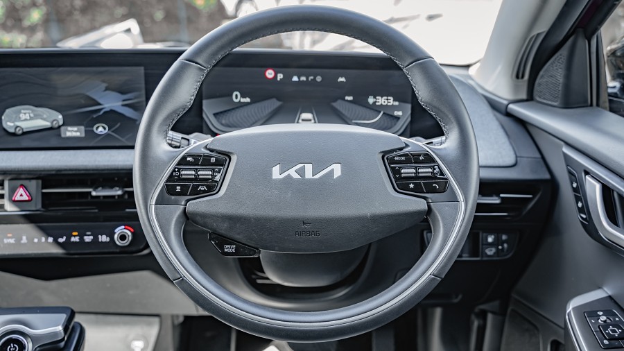 2025 Kia EV6 11