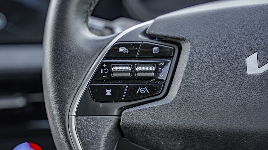 2025 Kia EV6 12