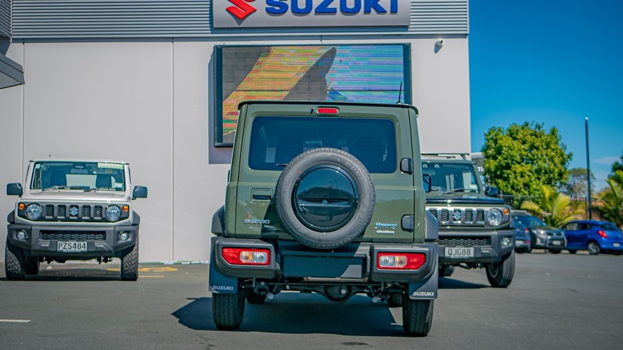 2025 Suzuki Jimny 4
