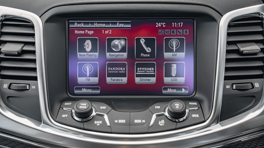 2015 Holden Commodore 15