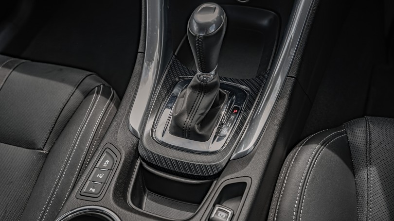 2015 Holden Commodore 16
