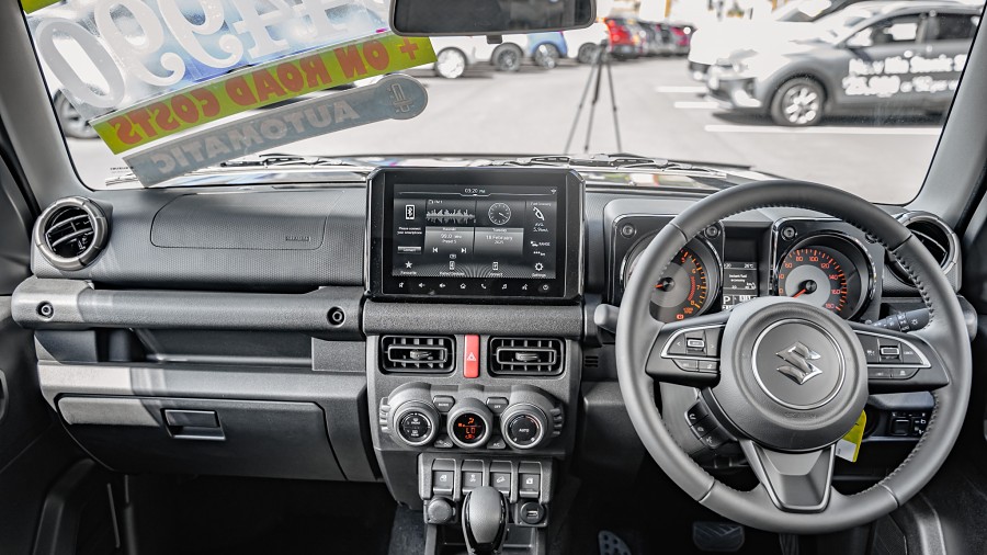 2025 Suzuki Jimny 10