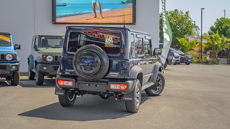2025 Suzuki Jimny 2