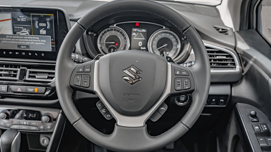 2025 Suzuki S-Cross 11