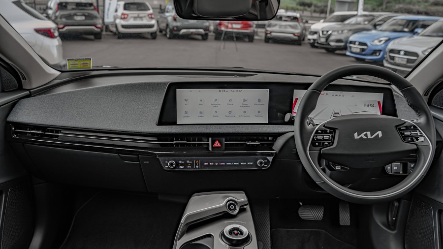 2025 Kia EV6 10