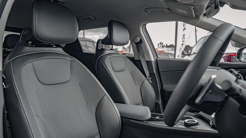 2025 Kia EV6 8