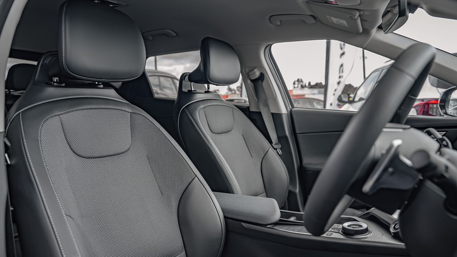 2025 Kia EV6 8