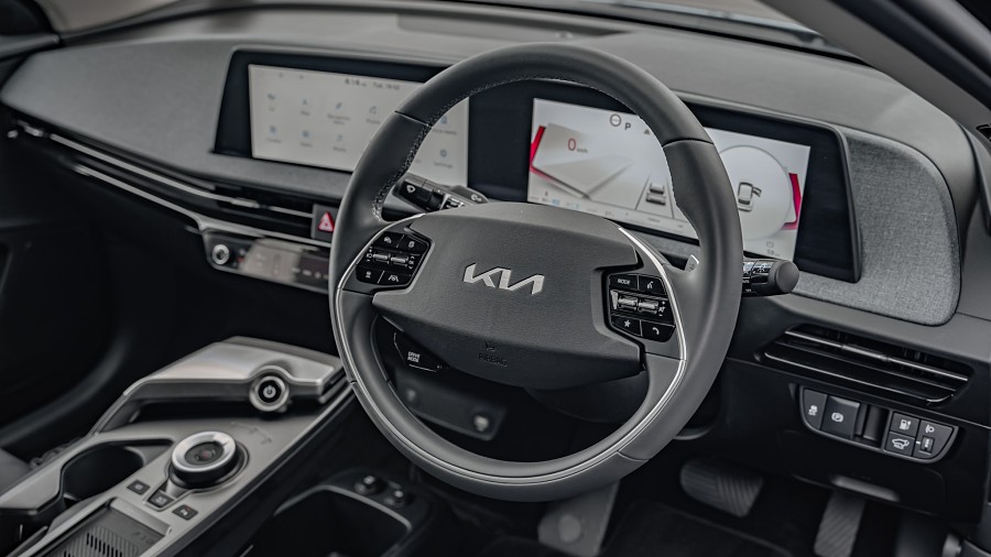 2025 Kia EV6 9