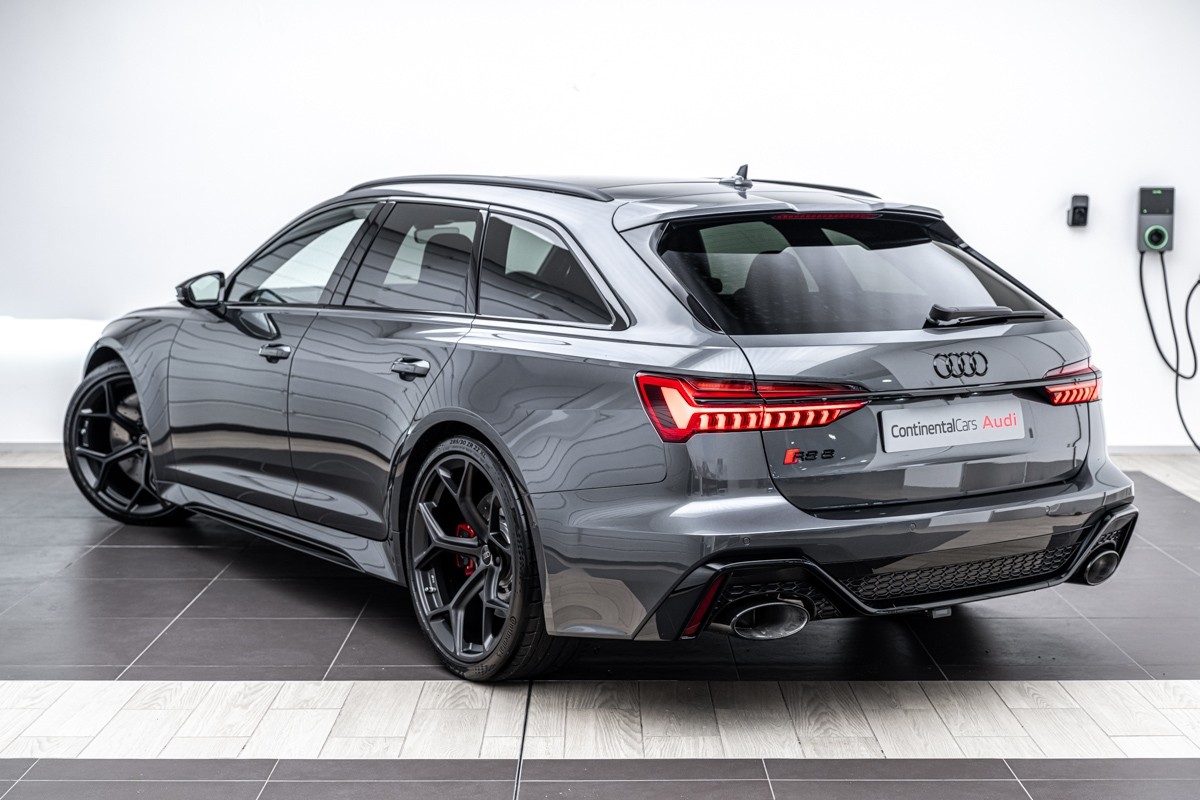 Audi RS6 AVANT PERFORMANCE TFSI