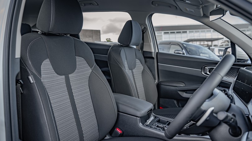 2024 Kia Sorento 8