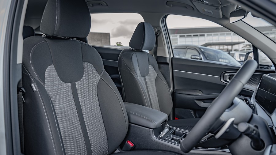 2024 Kia Sorento 8