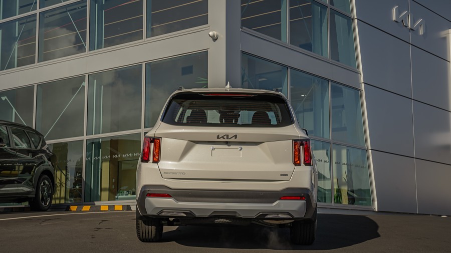 2024 Kia Sorento 4