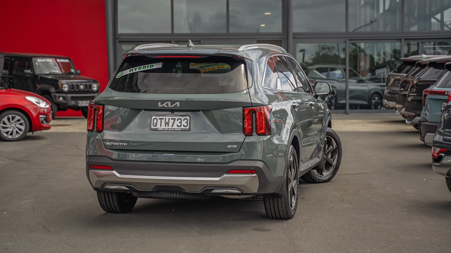 2024 Kia Sorento 2