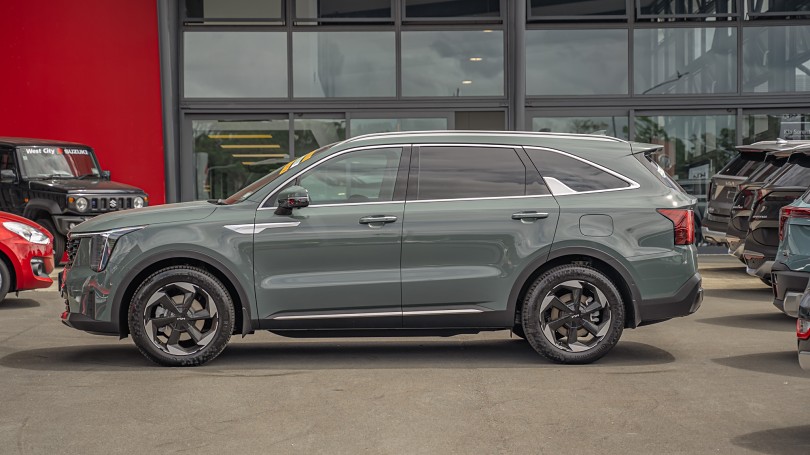 2024 Kia Sorento 5