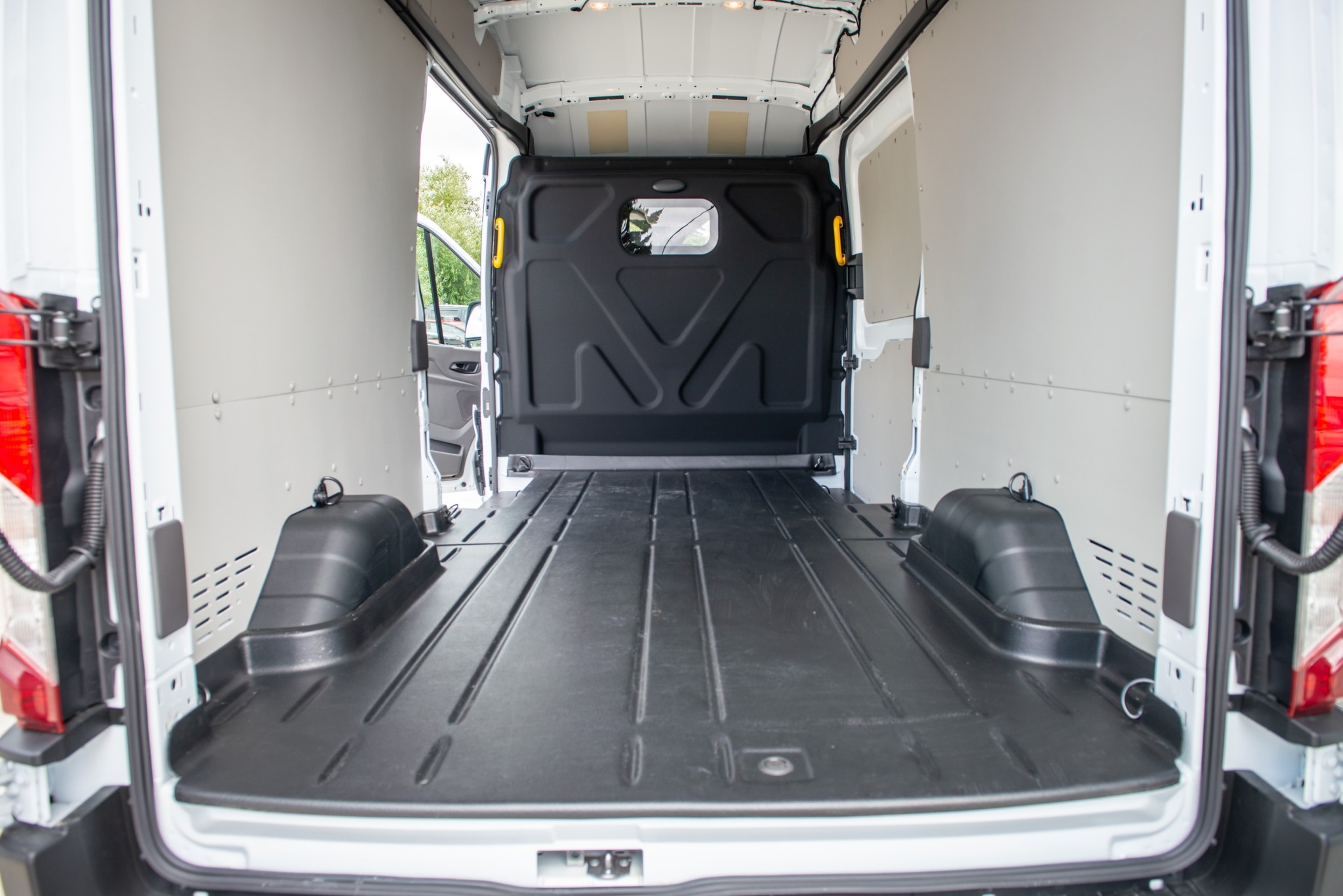 2025 Ford Transit 350L Lwb Van 2.0D