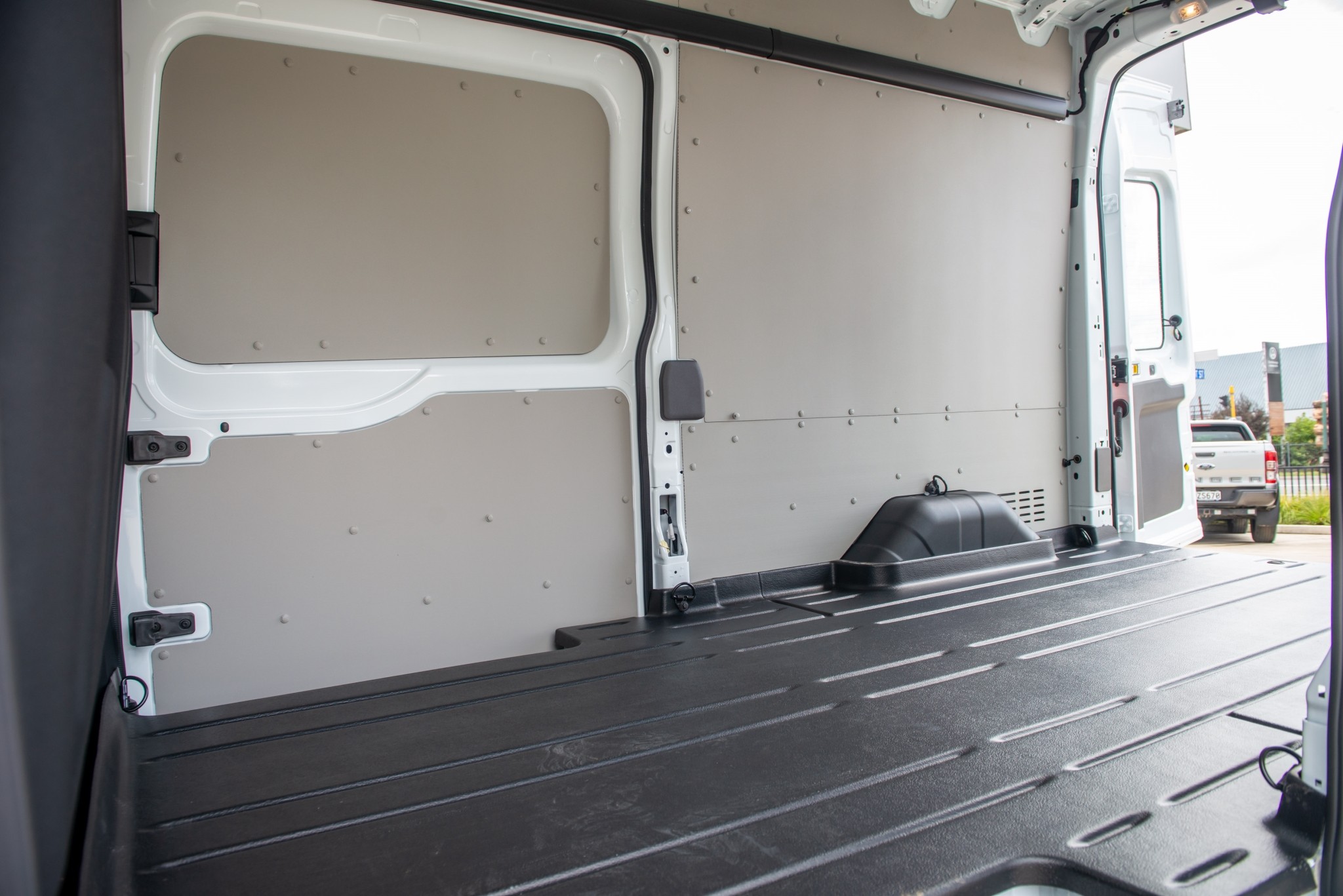 2025 Ford Transit 350L Lwb Van 2.0D