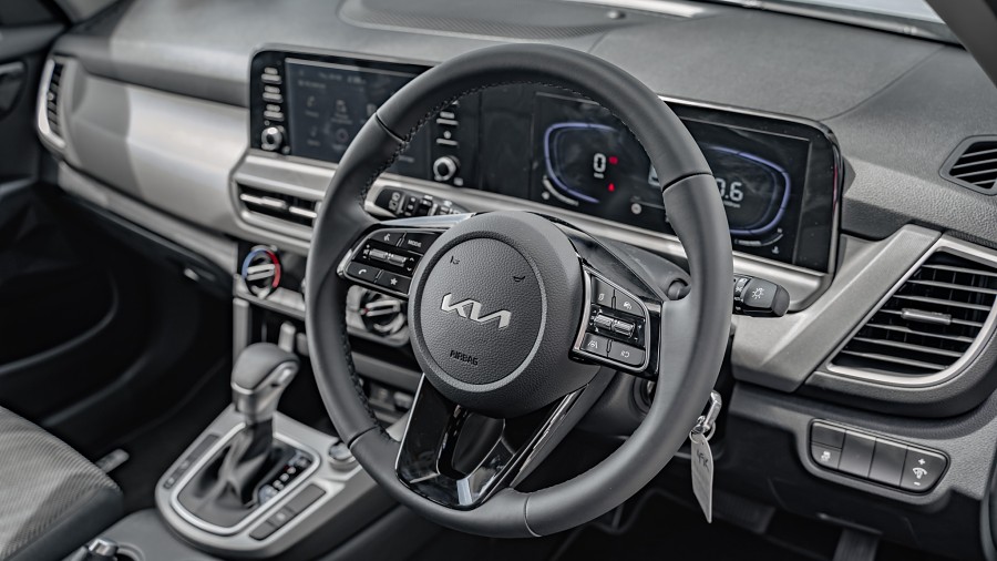 2025 Kia Seltos 9