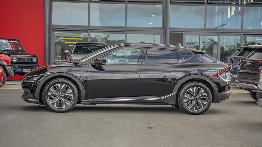 2025 Kia EV6 5