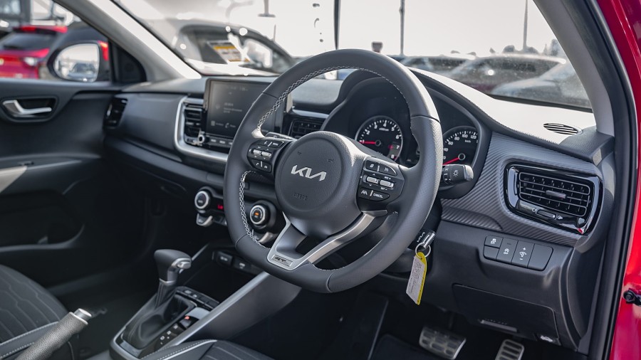 2025 Kia Stonic 9