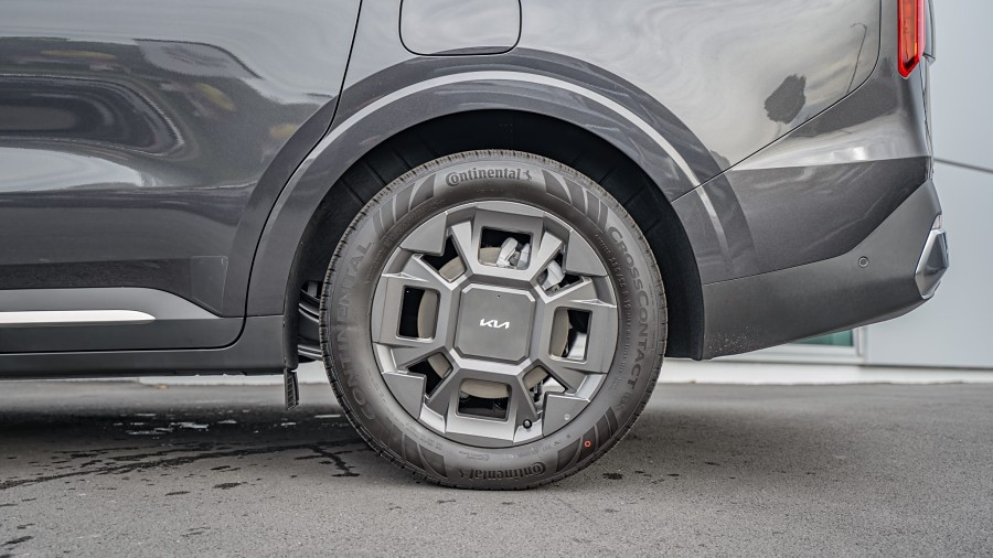 2025 Kia Carnival 7
