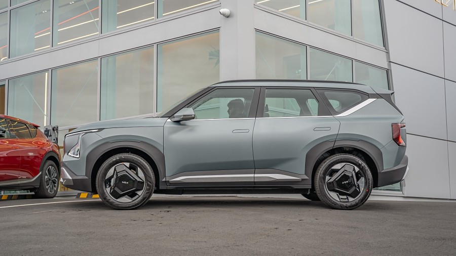 2025 Kia EV5 5