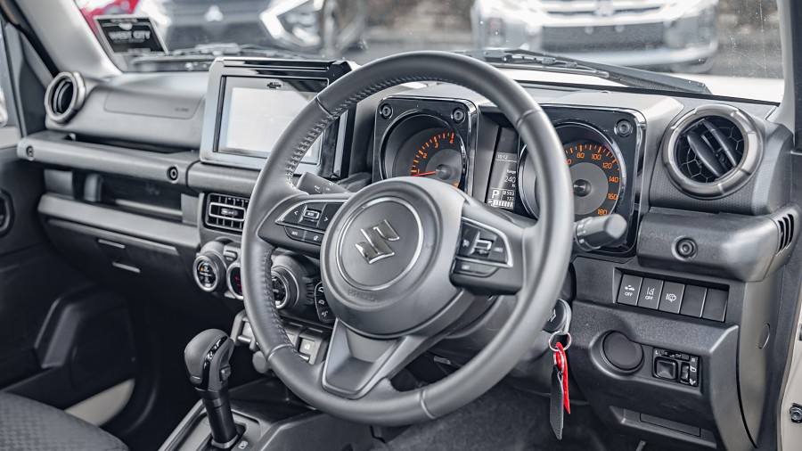 2024 Suzuki Jimny 9
