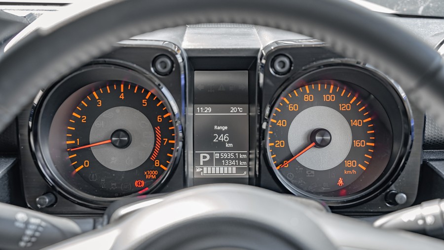 2024 Suzuki Jimny 12