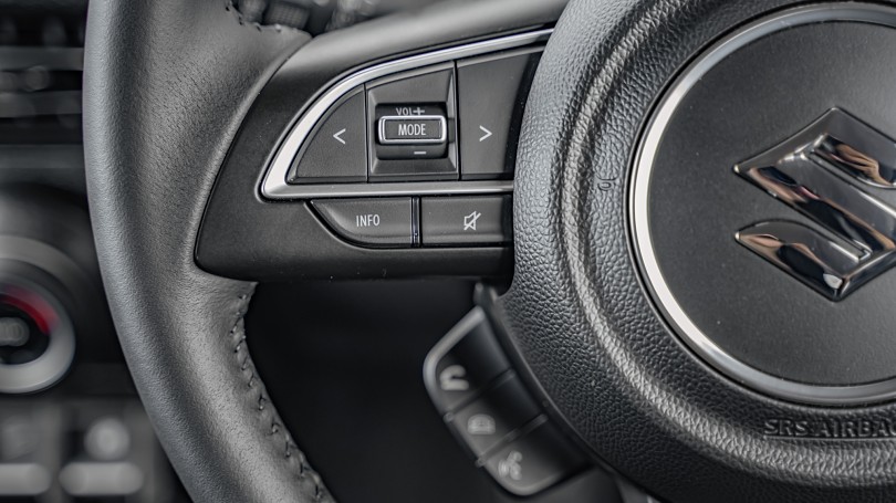 2024 Suzuki Jimny 13
