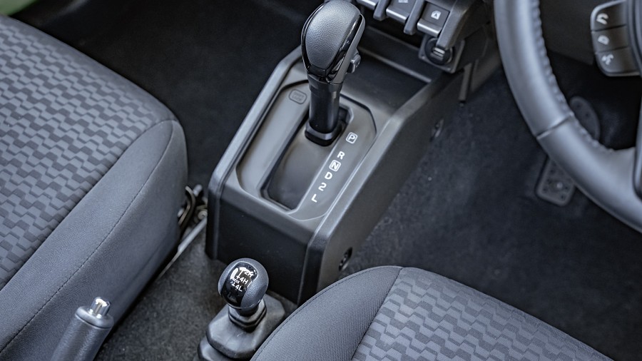 2024 Suzuki Jimny 17