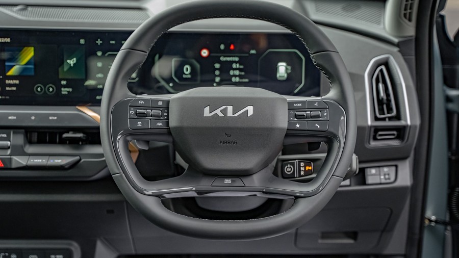 2025 Kia EV5 10