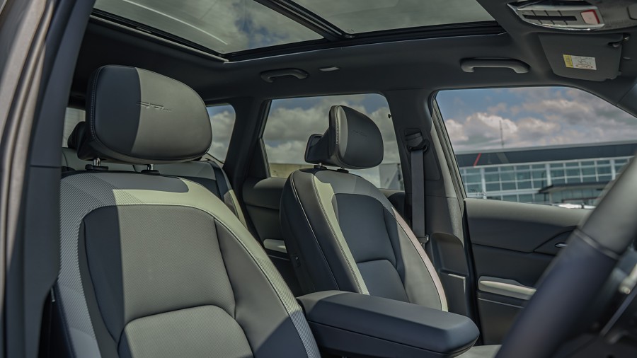 2025 Kia EV5 8