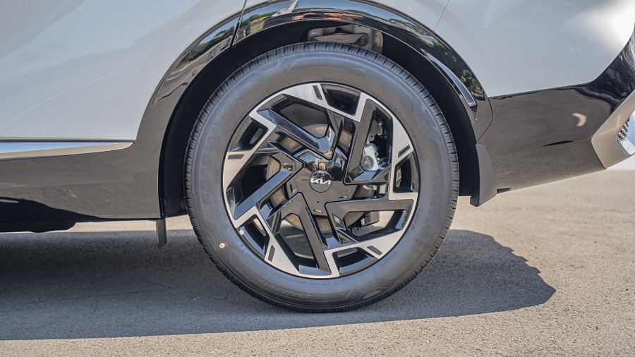 2025 Kia Sportage 7