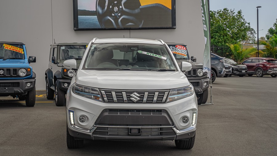 2025 Suzuki Vitara 3
