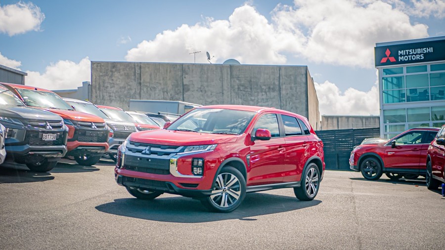 2025 Mitsubishi ASX 1