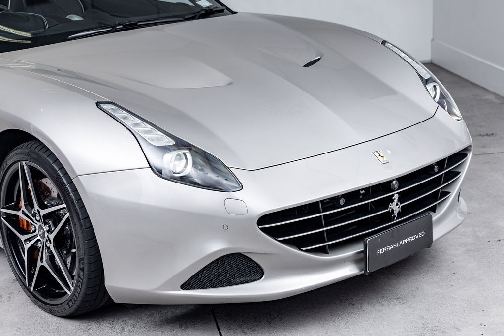 Ferrari California T