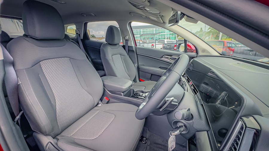 2025 Kia Sportage 8
