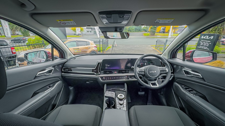 2025 Kia Sportage 10