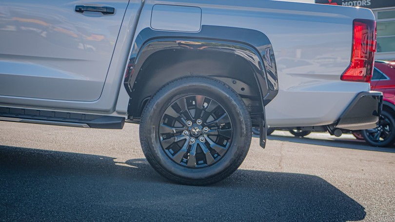 2025 Mitsubishi Triton 7