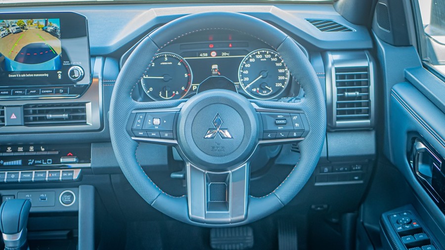 2025 Mitsubishi Triton 11