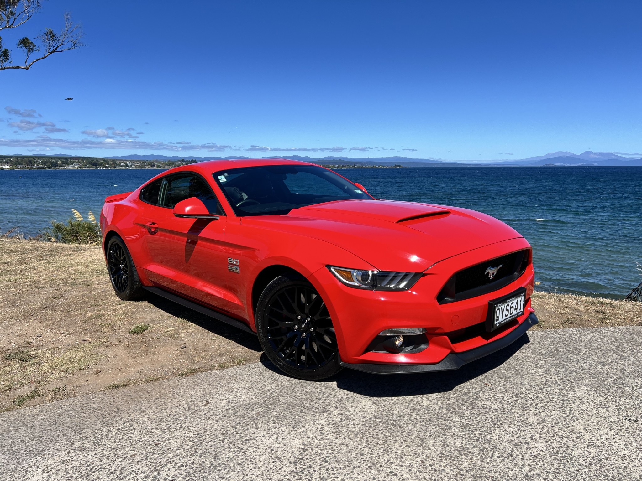 2016 Ford Mustang 5.0L Fastback AT 5.0