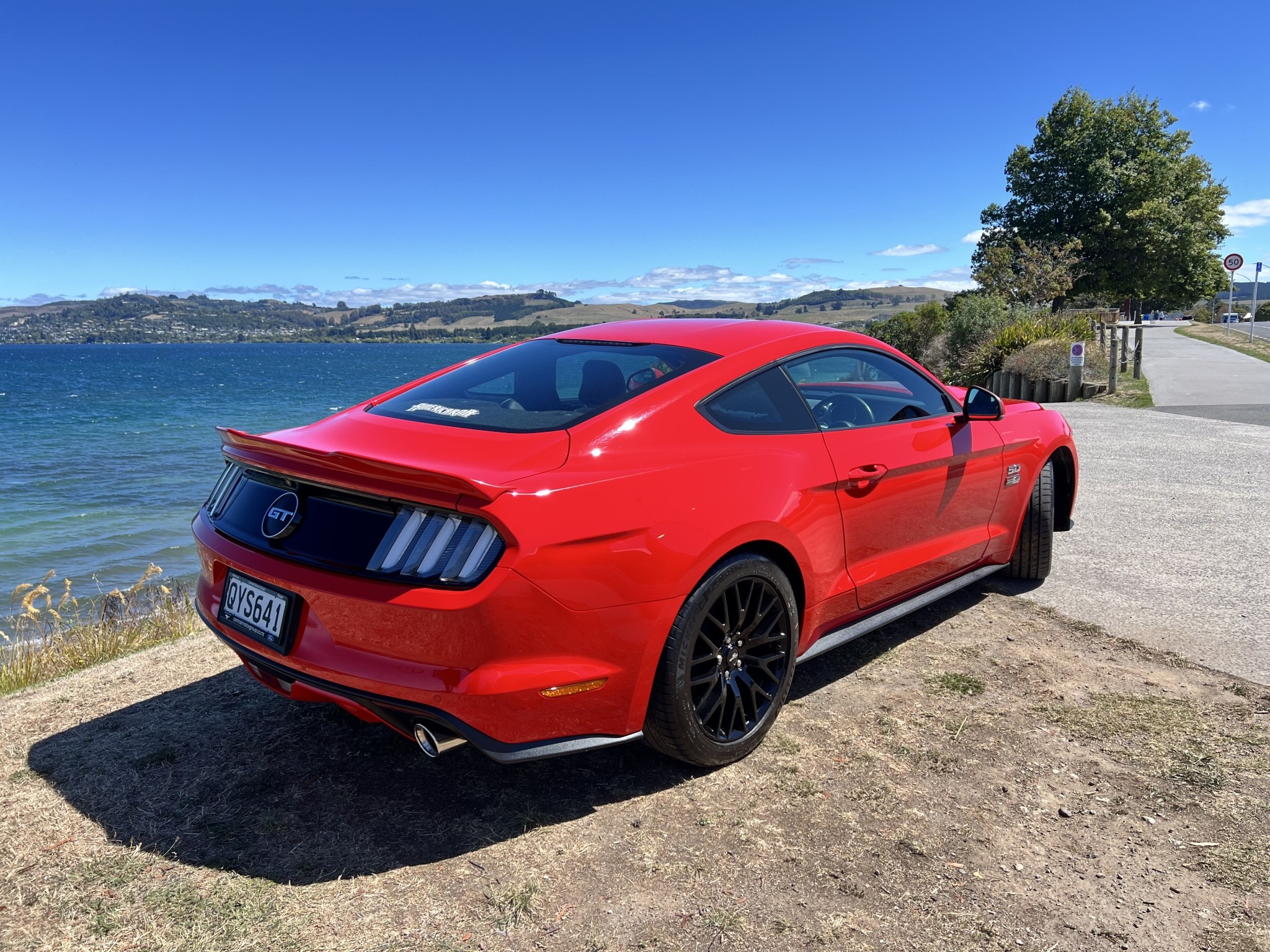 2016 Ford Mustang 5.0L Fastback AT 5.0