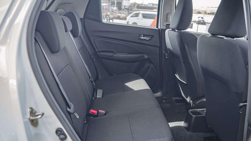 2025 Suzuki Swift 16