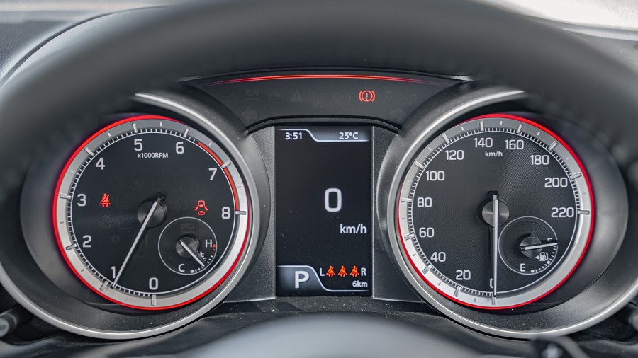 2025 Suzuki Swift 12