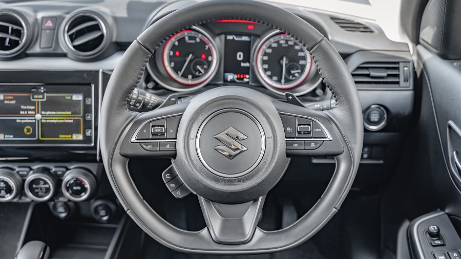 2025 Suzuki Swift 11