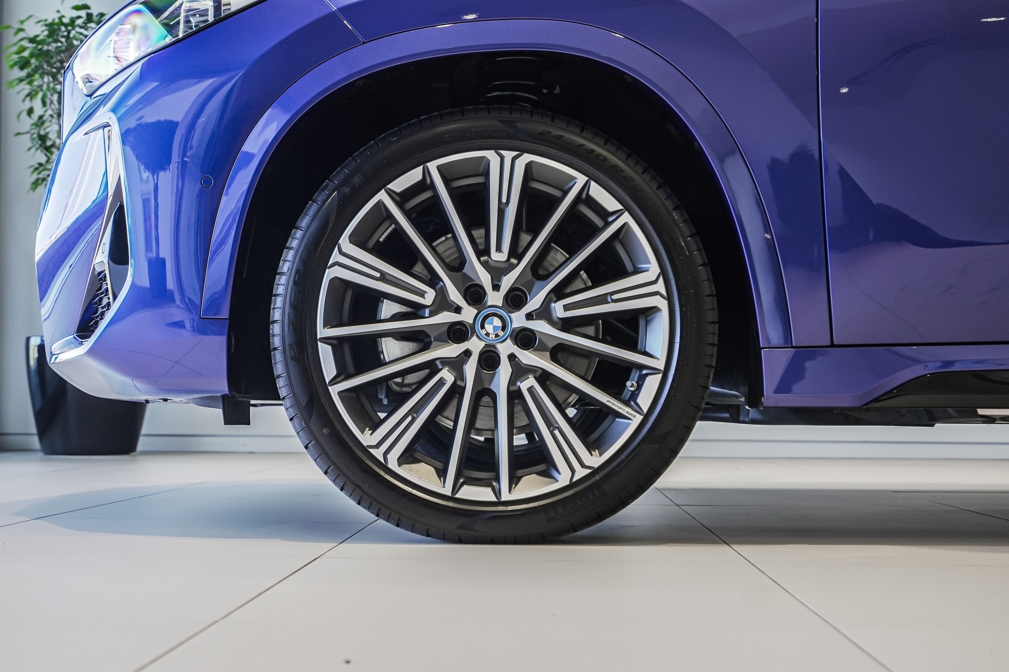 BMW iX1 xDrive30