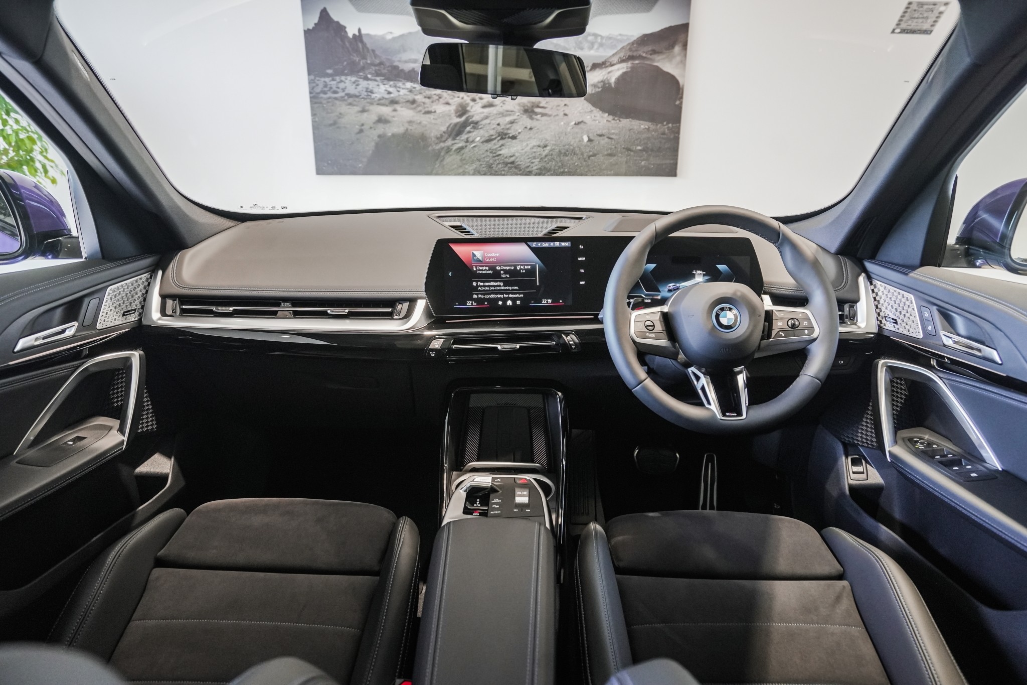 BMW iX1 xDrive30